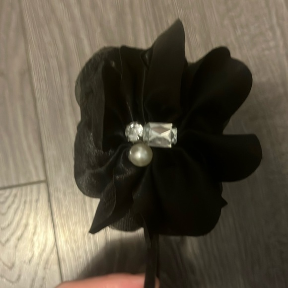 Pink satin bow and black satin flower headband - Picture 7 of 8